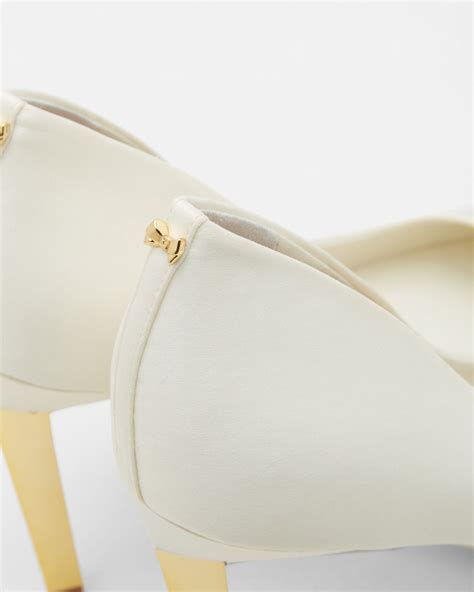 Brooch Detail Court Shoes Ivory Shoes Ted Baker Footwear Design Women Ivory Shoes