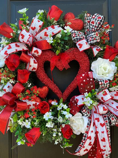 Valentines Wreath, Truck Valentine Door Wreath, Pink Heart Wreath ...