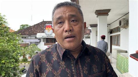 Ketua KPU Bali Bendesa Adat Nyaleg Tidak Perlu Mengundurkan Diri