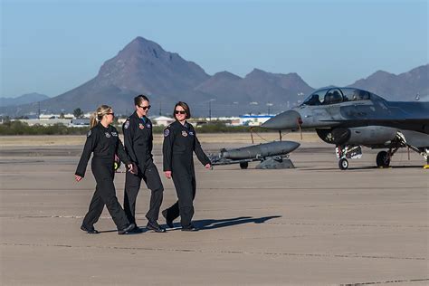 Meet The 2023 Air Combat Command Demonstration Team Pilots Air Combat