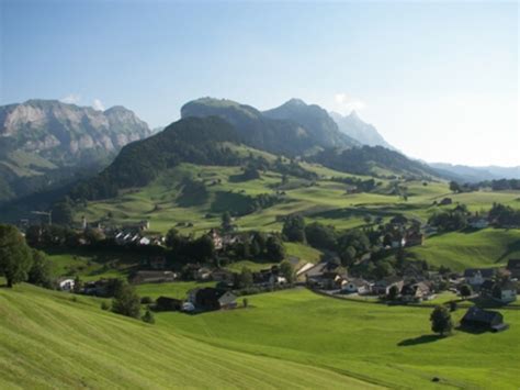 Wellness im Appenzellerland Wellnesstag vom Bodensee bis Säntis ³