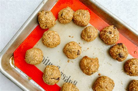 Pumpkin Spice Energy Balls Ariannejones