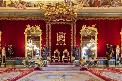 Explore Madrid S Royal Palace On An Afternoon Walking Tour With Skip