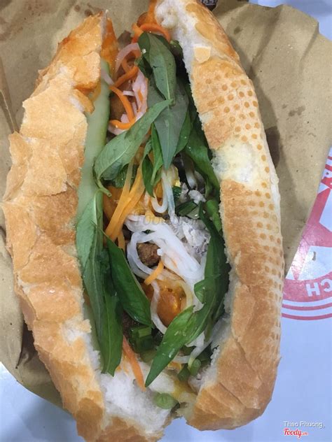 Bánh Mì Thịt Bò Nướng Cô Lành Hồ Xuân Hương ở Quận Bình Thạnh Tp