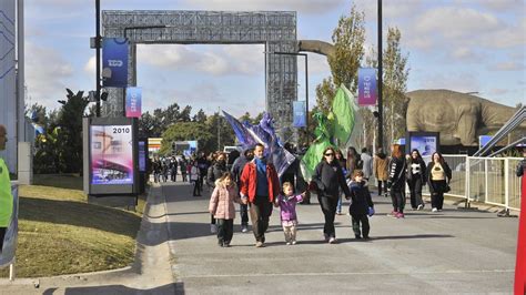 YPF cumple 100 años y lo festeja en todo el país