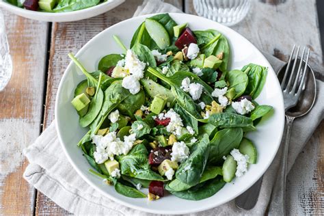 Spinazie Salade Met Geitenkaas En Avocado Mind Your Feed