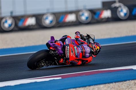 Motogp Gp Qatar Prove Libere Martin Al Top Acosta Terzo