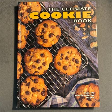 The Ultimate Cookie Book by Josee Robitaille, Hardcover | Pangobooks