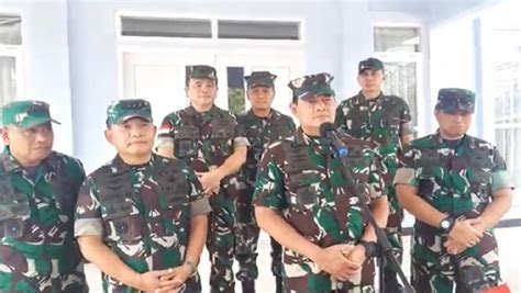 Kontak Tembak Dengan KKB Saat Pencarian Pilot Susi Air 4 Prajurit TNI Luka