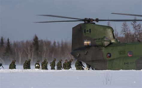 Boeing Ch 47 Chinook Canadian Military Transport Helicopter Canadian