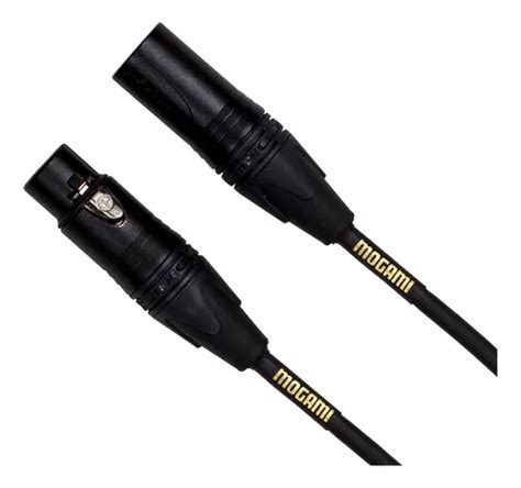 Cabo de conexão de quatro condutores Mogami Gold Studio 06 XLR para