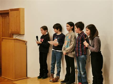 Vernissage Im Maximilianhaus Volksschule Der Franziskanerinnen In