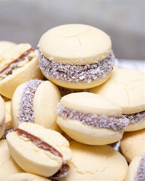 Alfajores De Maicena De Do A Petrona Cocineros Argentinos