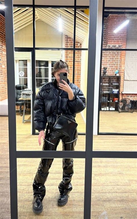 Pin By Nilz H On Schnellgemerkte Pins In Leather Outfit Puffer