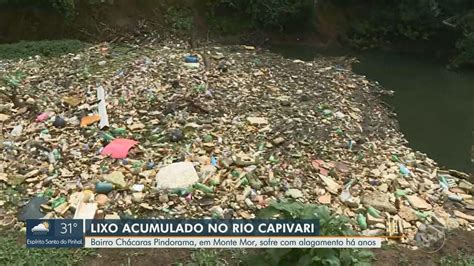 Vídeo mostra acúmulo de lixo e entulho em trecho do Rio Capivari em