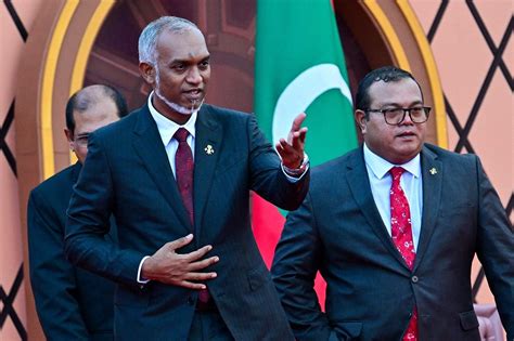 In Photos Muizzu Takes Office As The New Maldivian President