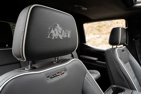 2024 Gmc Sierra 1500 82 Interior Photos U S News