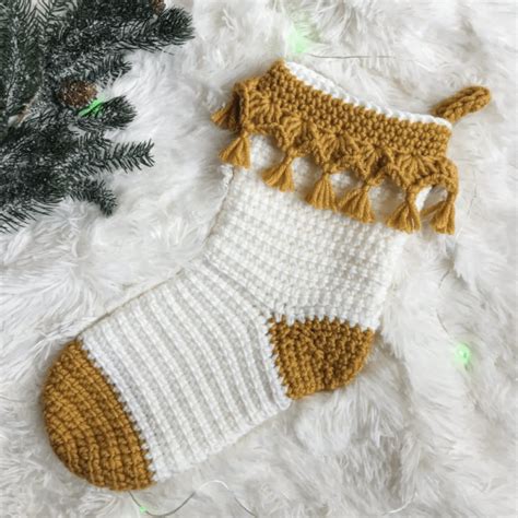 Cheery Christmas Stocking Crochet Patterns