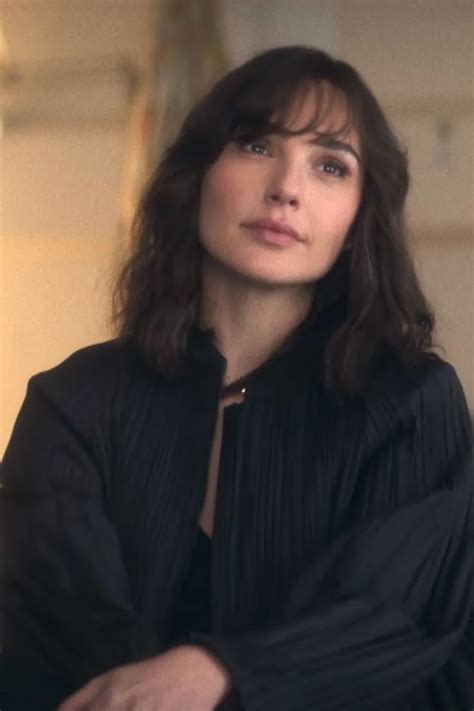 Netflix Heart Of Stone Where To Get Gal Gadot S Outfits As Rachel