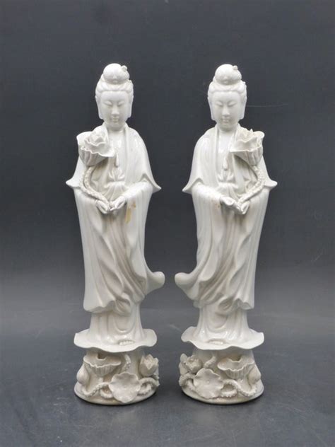 Estatuas 2 Porcelana Guanyin China Segunda Mitad Catawiki