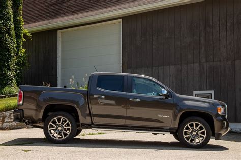 2019 Gmc Canyon Specs Prices Mpg Reviews And Photos