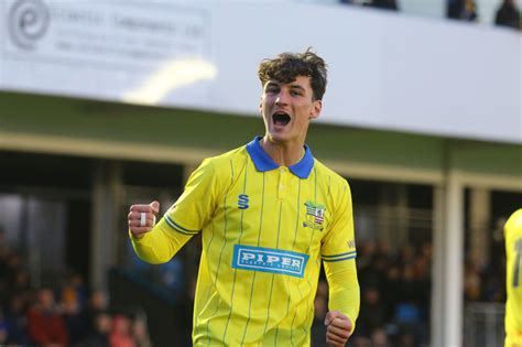 Loan Watch Clarke Extends Until The End Of The Season Solihull Moors Fc