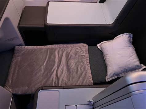 Review Flydubai Business Class Boeing Max Dxb Beg One Mile At