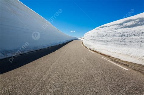 Mountain Road In Norway With High Snow Wall Background And Picture For ...