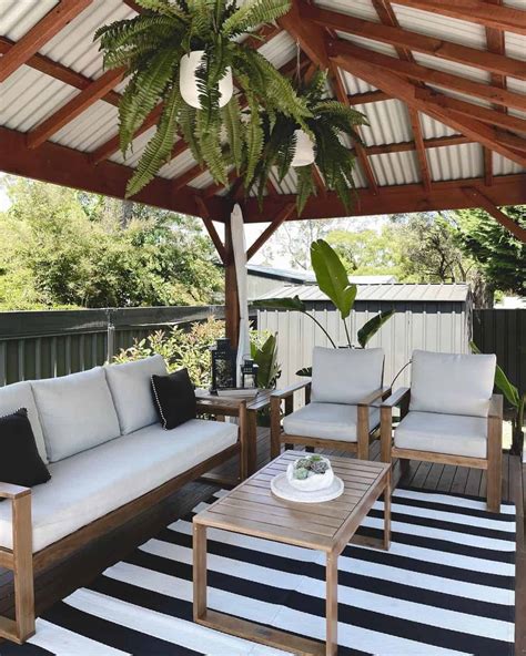 Pool Cabana With Hanging Greenery Soul Lane