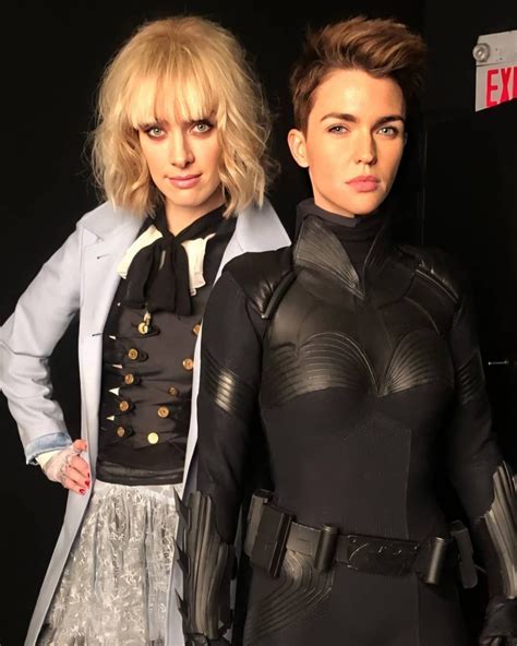 Batwoman on Instagram: “🎬 How it all began I 1x01 - Pilot I 📸 Ruby Rose and Rachel Skarsten via ...