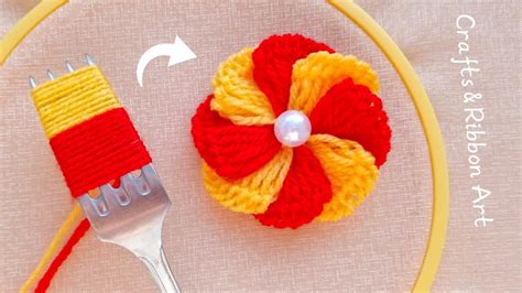 It S So Cute Superb Woolen Flower Making Trick With Fork Hand