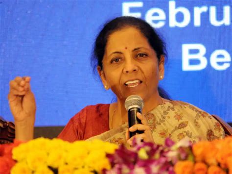 India Finance Minister Nirmala Sitharaman Education - Christoper