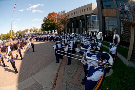 Donations - Western Illinois University