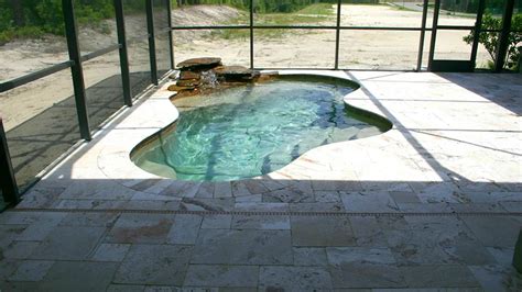 5 Unique Ideas for Grotto Swimming Pools