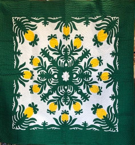 60 X 60 Hawaiian Quilt Pineapple