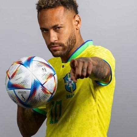 Neymar está na lista dos atletas mais ricos de todos os tempos veja