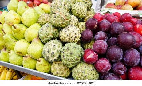 Sharifa Fruit Royalty-Free Images, Stock Photos & Pictures | Shutterstock