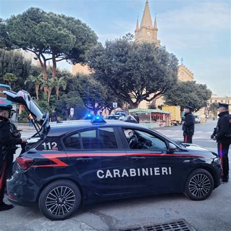 Controlli Straordinari Dei Carabinieri Persone Denunciate Tre Delle