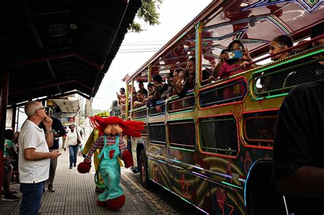 Caps Vila Esperança - Ônibus adaptado para eventos leva usuários do Caps Vila Esperança para ...