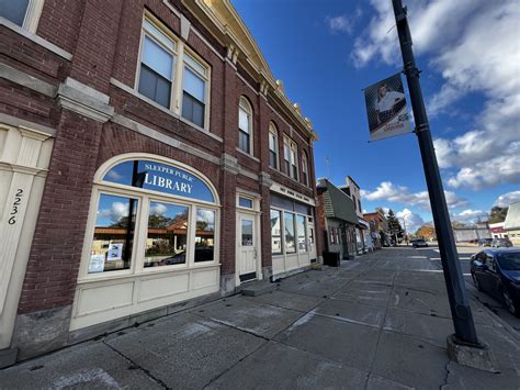 Residents react as phone book michigan moves to a digital format 33