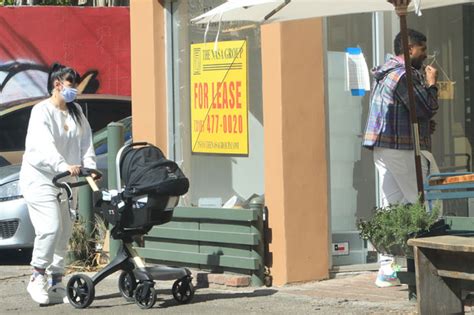 Usher And Gf Jenn Goicoechea Out With Baby Sovereign Photos Hollywood Life