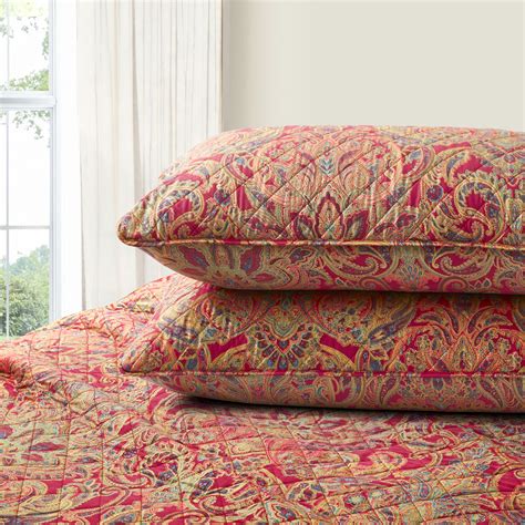 Classical Paisley Print Luxury Quilt And Shams Puff Bedding Set