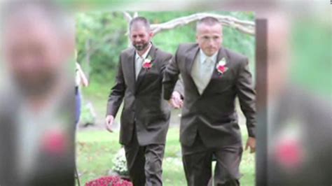 Dads Touching Gesture For Brides Stepdad Cnn Video