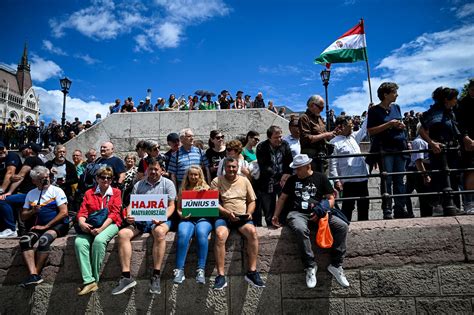 Választás 2024 Indul a jubileumi békemenet élő 24 hu 2 oldal