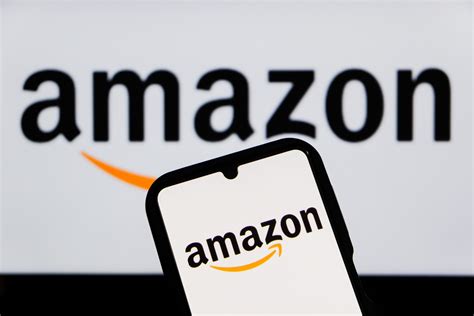 AWS outage list: Roblox, Fortnite, Snapchat, Signal, and more - Tech