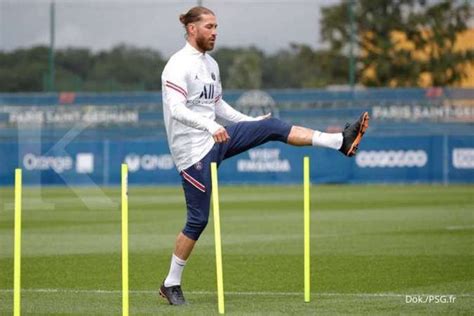 Psg Pertimbangkan Putus Kontrak Dengan Sergio Ramos