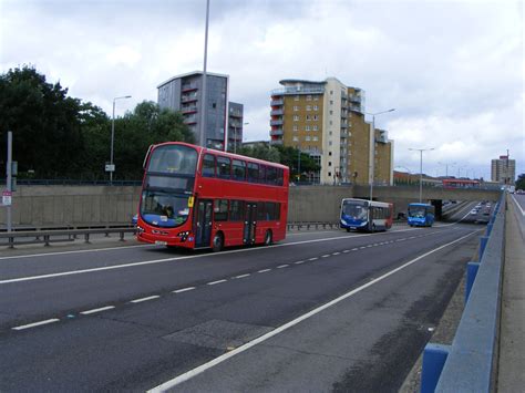 Metroline SHOWBUS LONDON BUS IMAGE GALLERY