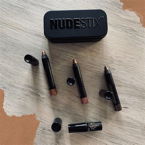 Bimba Y Sus Cosas NUDESTIX KIT NUDE METALLIC EYE MINI