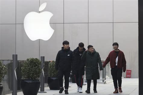 Iphone在中国销售惊跌24 市占狂掉至第四 ＊ 阿波罗新闻网