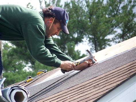 5 Roof Maintenance Tips For All Homeowners